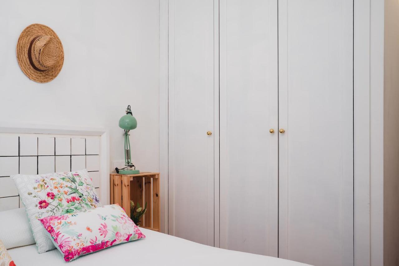 Apartamentos Lorien O Milladoiro Extérieur photo
