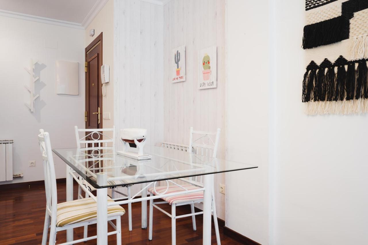 Apartamentos Lorien O Milladoiro Extérieur photo