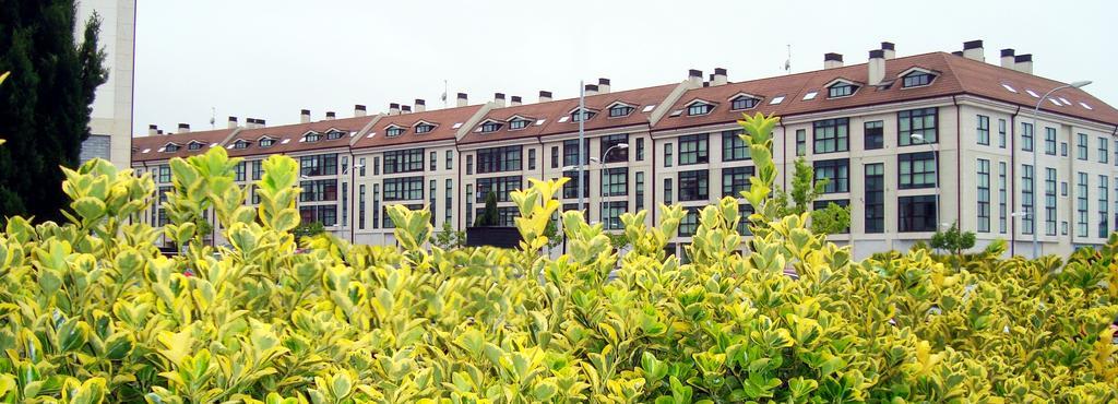 Apartamentos Lorien O Milladoiro Chambre photo